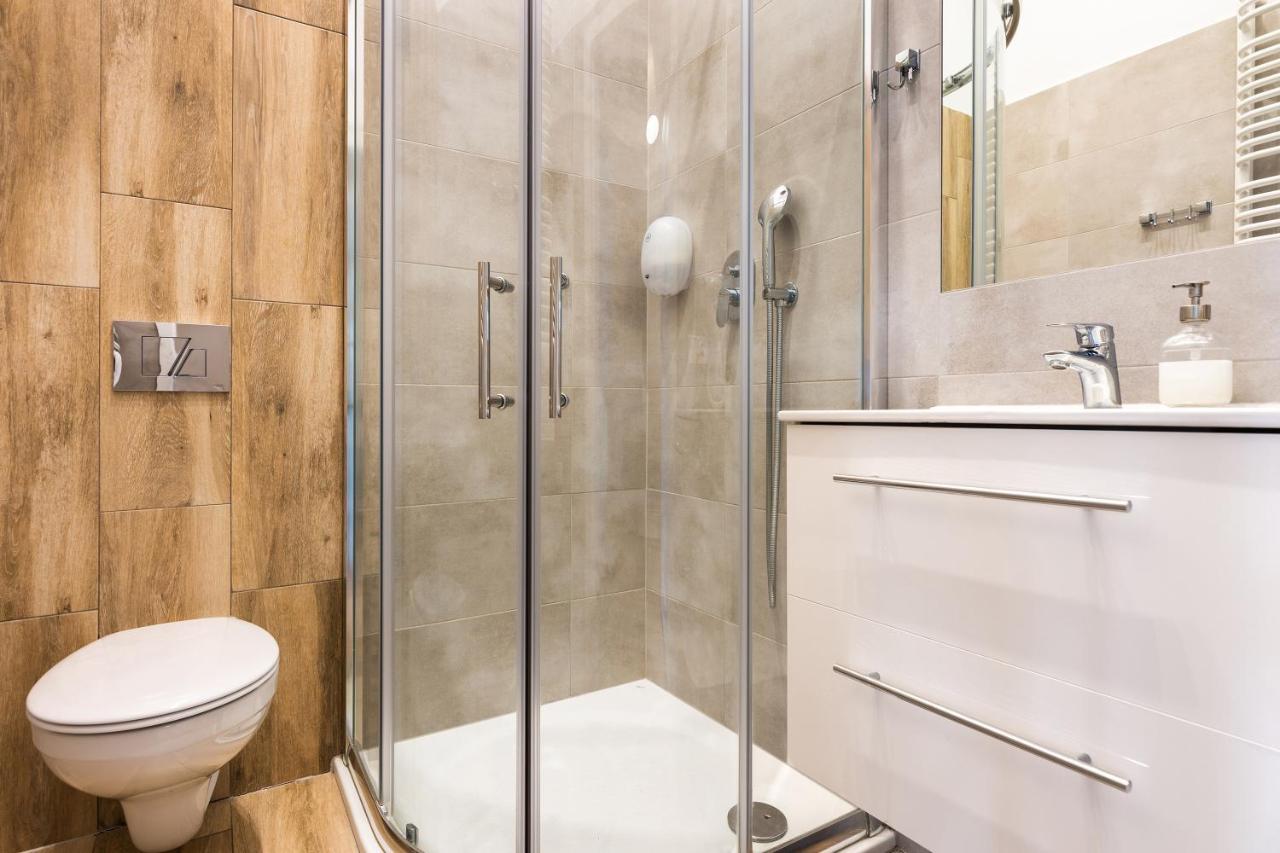 Old Town Bosacka Apartment *